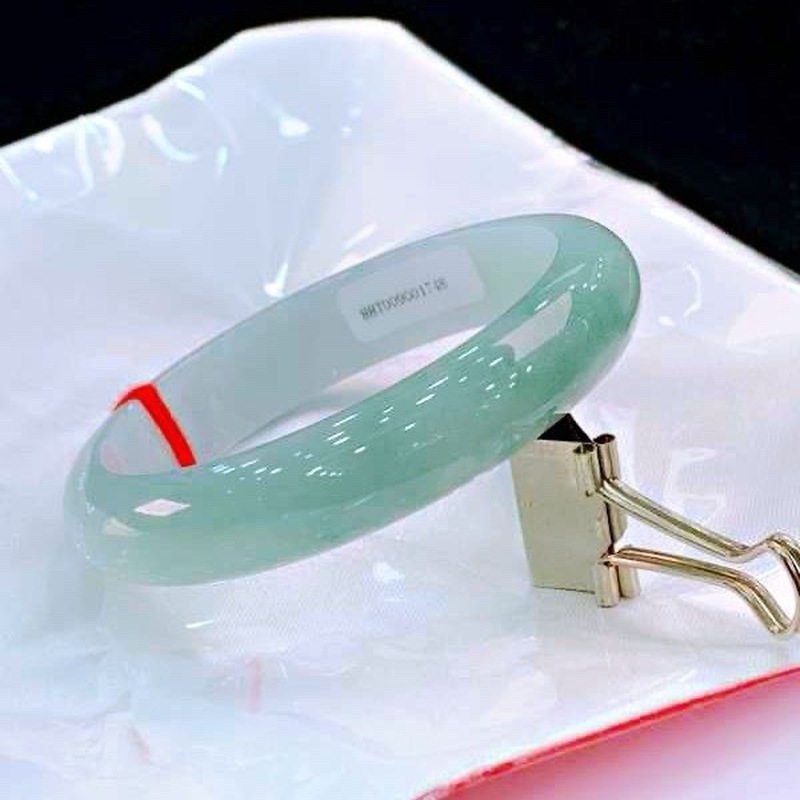 Myanmar , Natural Ice Jadeite  - Lighting recension och pris