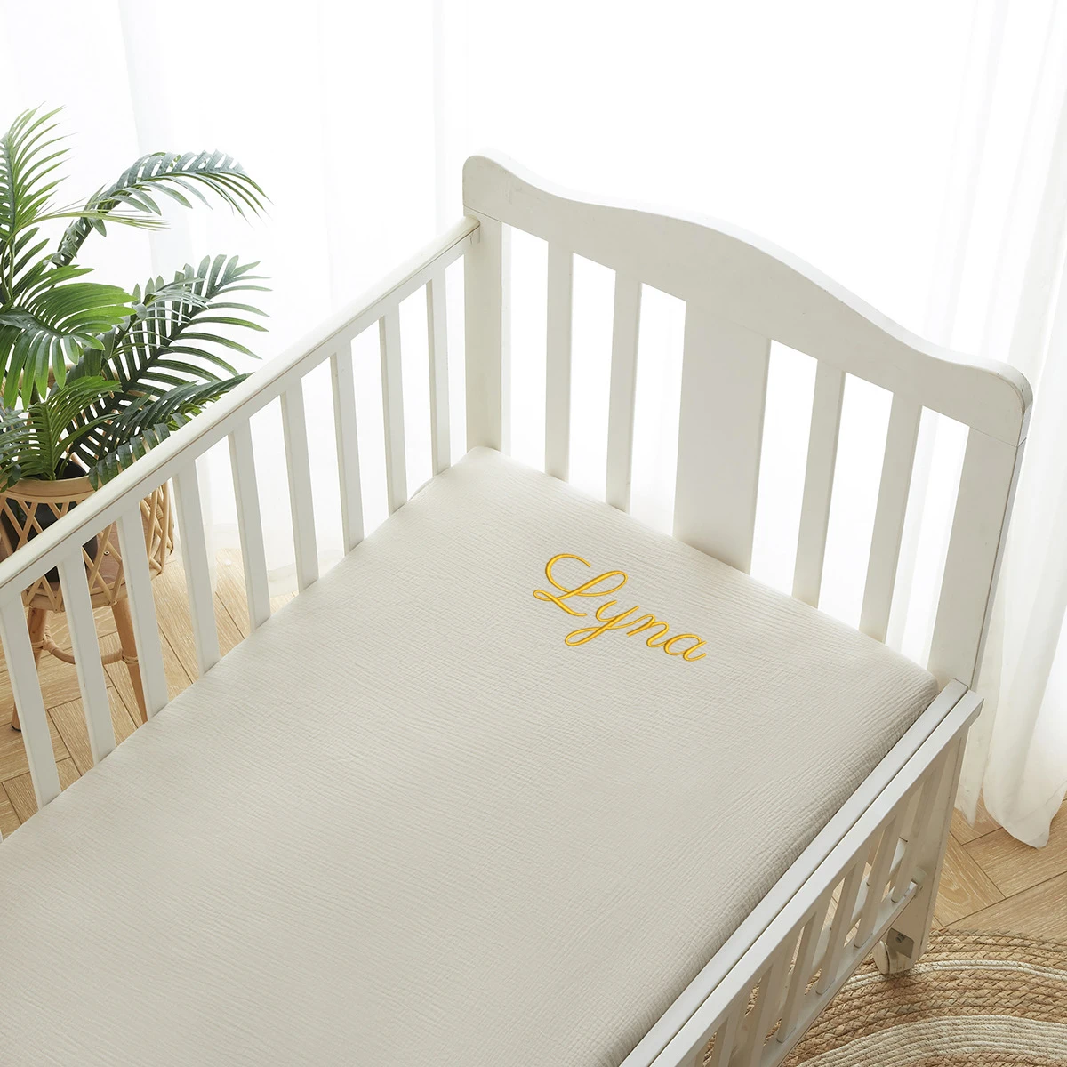 Personalized Name Embroidered  - Muslin Cotton Bedspread recension och pris