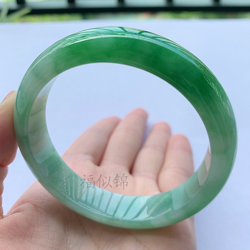 Old Mine Icy Jadeite Bracelet, - Lighting recension och pris