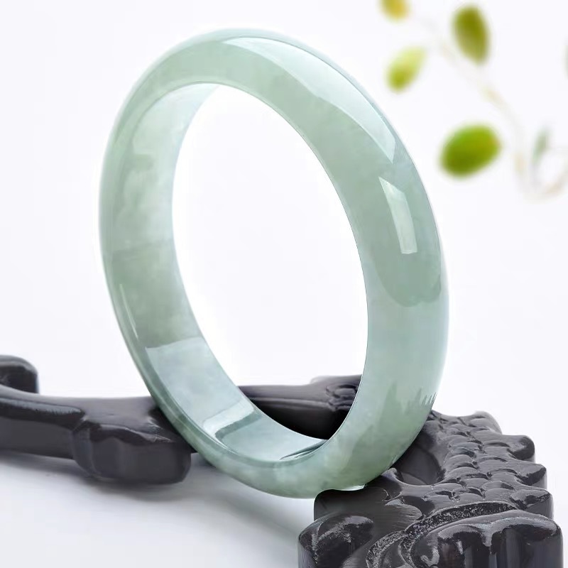 Myanmar Old Mine Bracelet, Lig - Lighting recension och pris